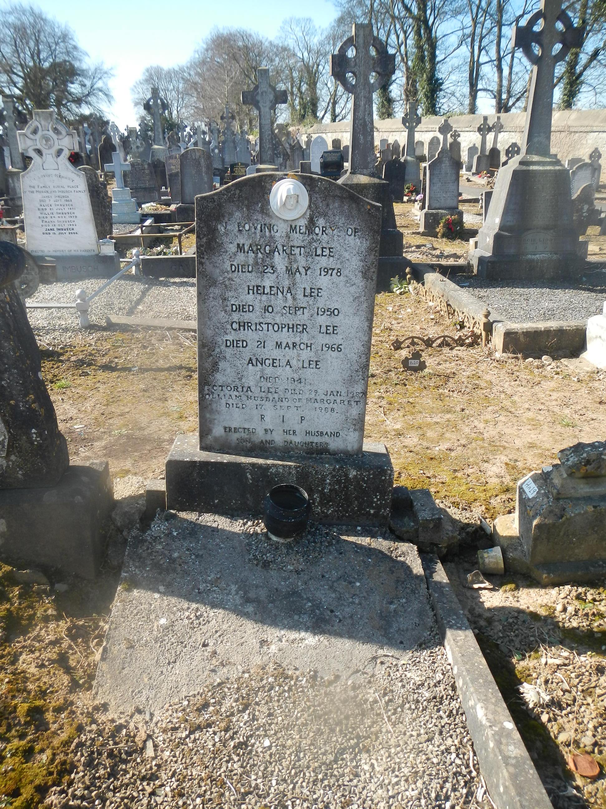 Victoria Lee (11542) | Mount Saint Lawrence Cemetery